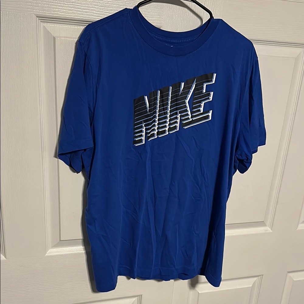 Nike Blue Short Sleeve Athletic Tee